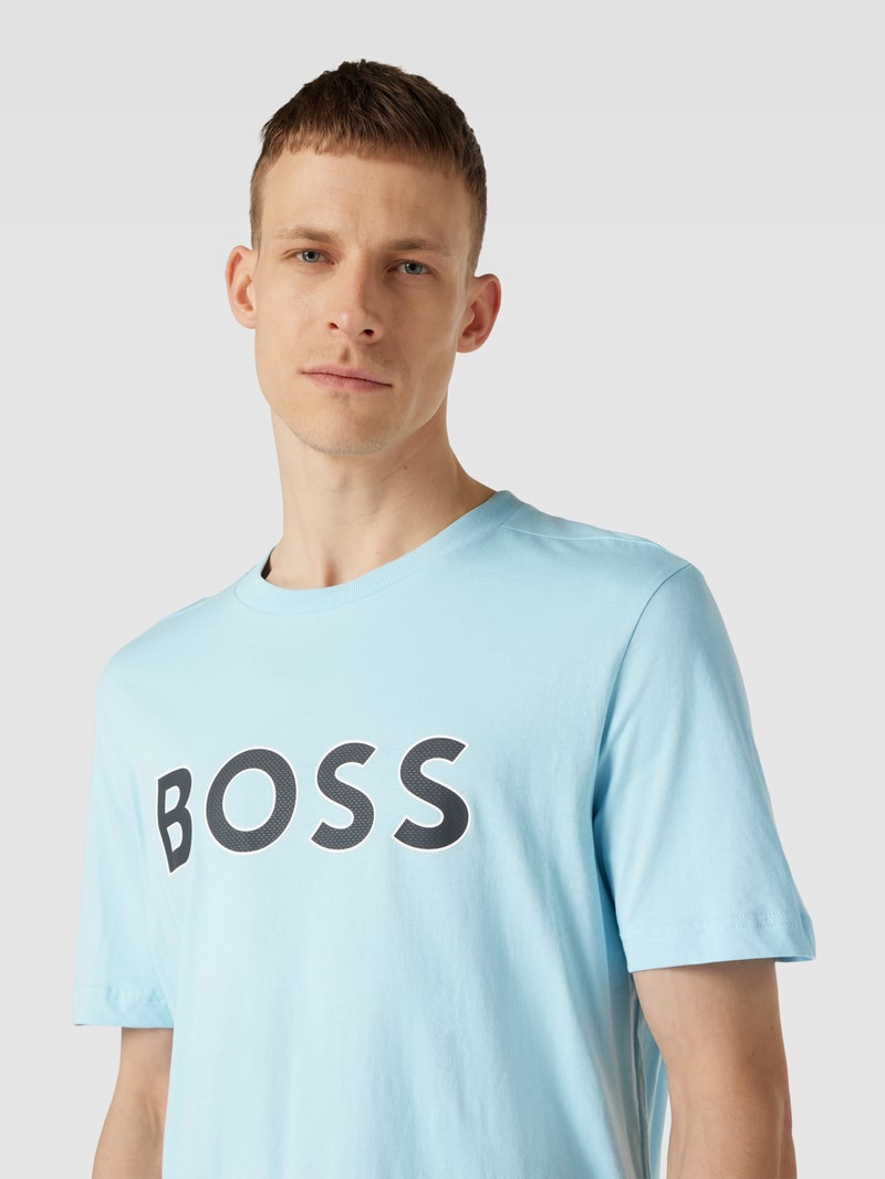 T-Shirt mit Label-Print Modell 'Tee' in hellblau
