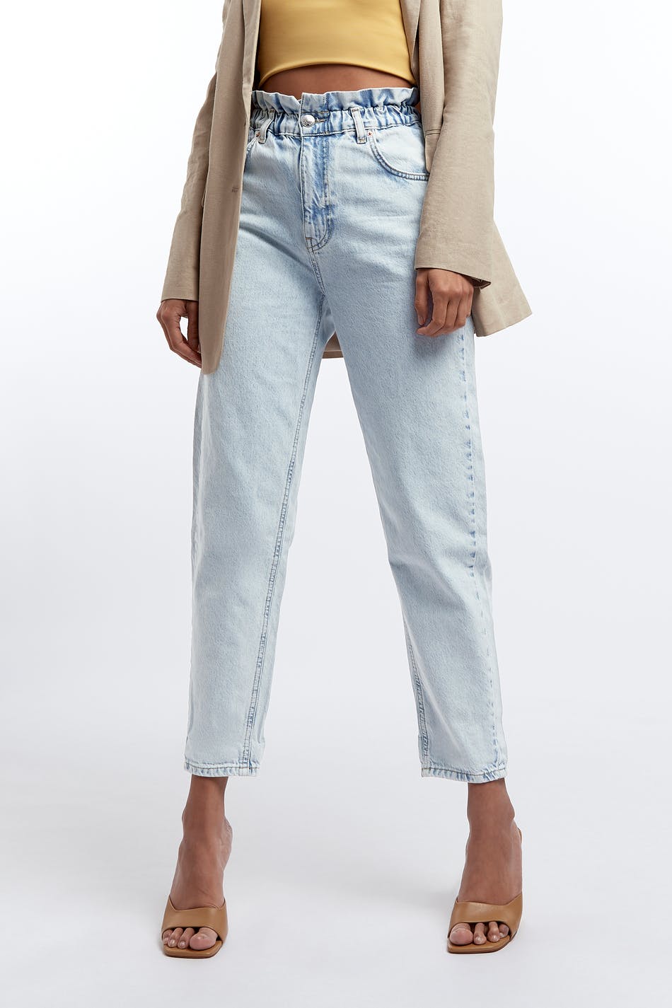 Paperbag mom jeans