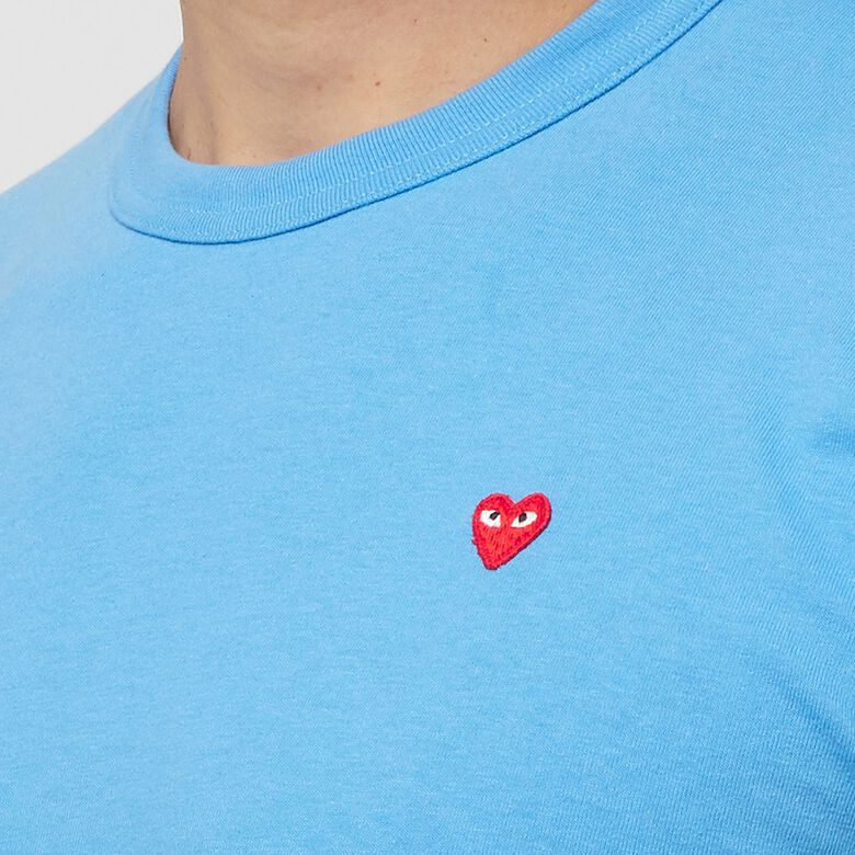 Comme des Garcons Play Blue Red Heart T-Shirt blue
