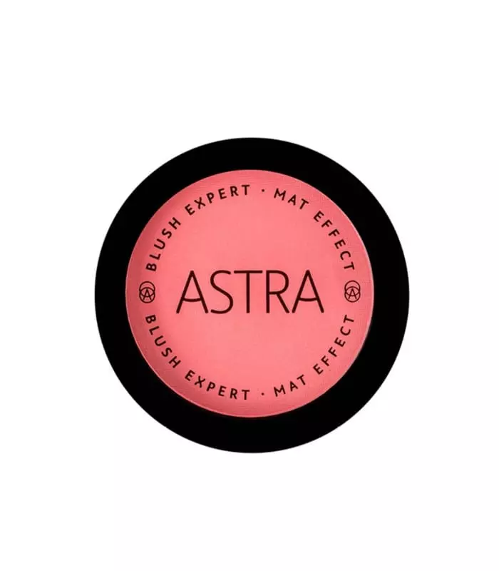 BLUSH EXPERT MAT EFFECT Blush