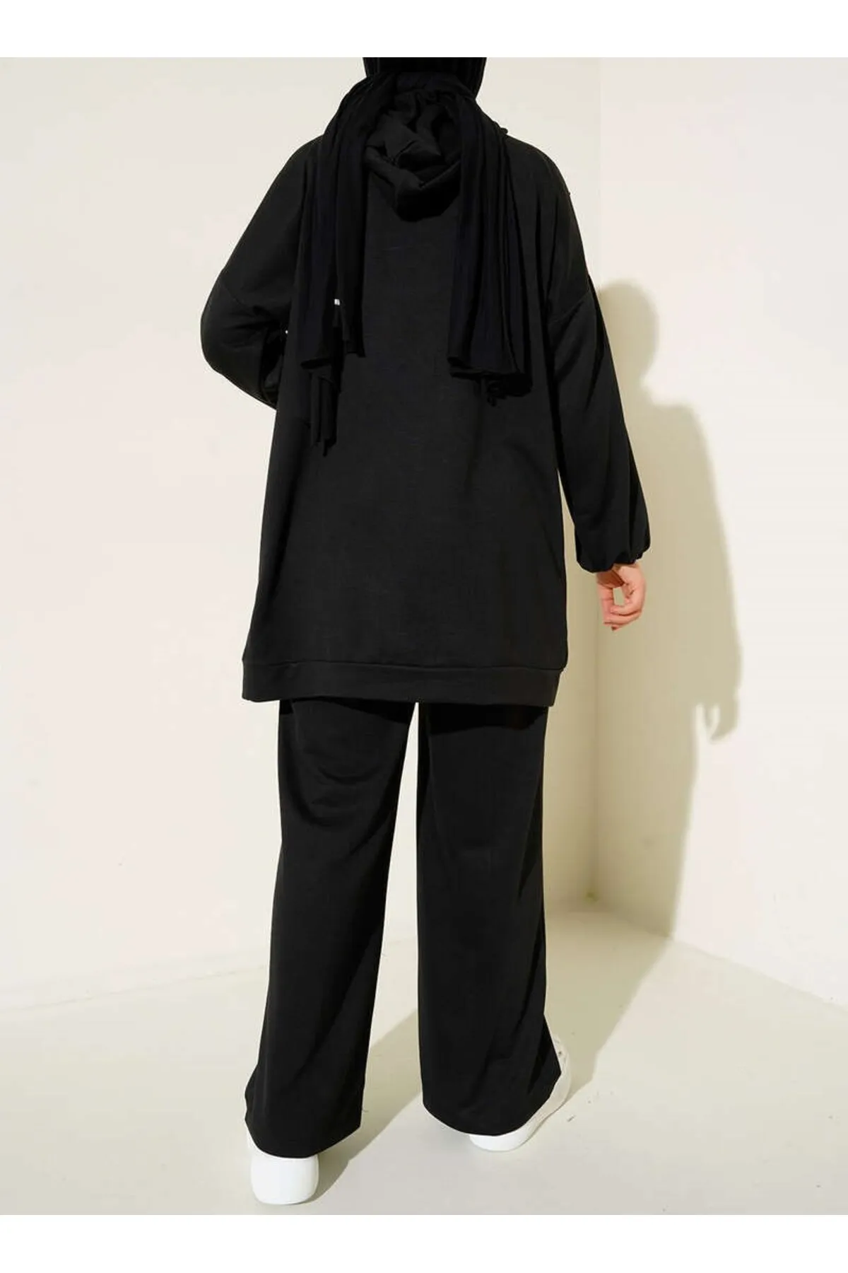 VOLT CLOTHİNG  Mit Kapuze besticktes Doppelset