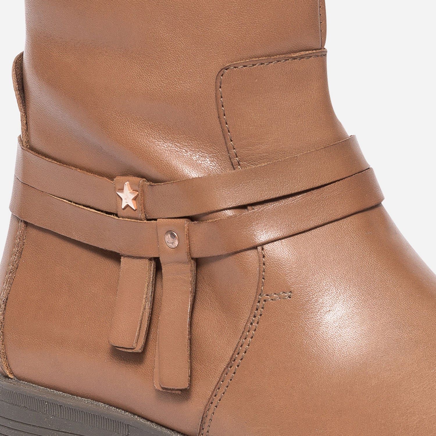 Botte camel en cuir à double bride