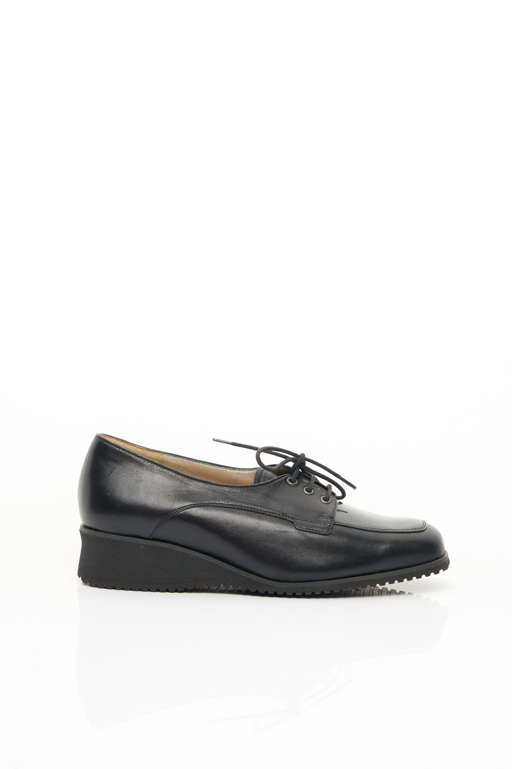 Hassia Derby Femme couleur noir