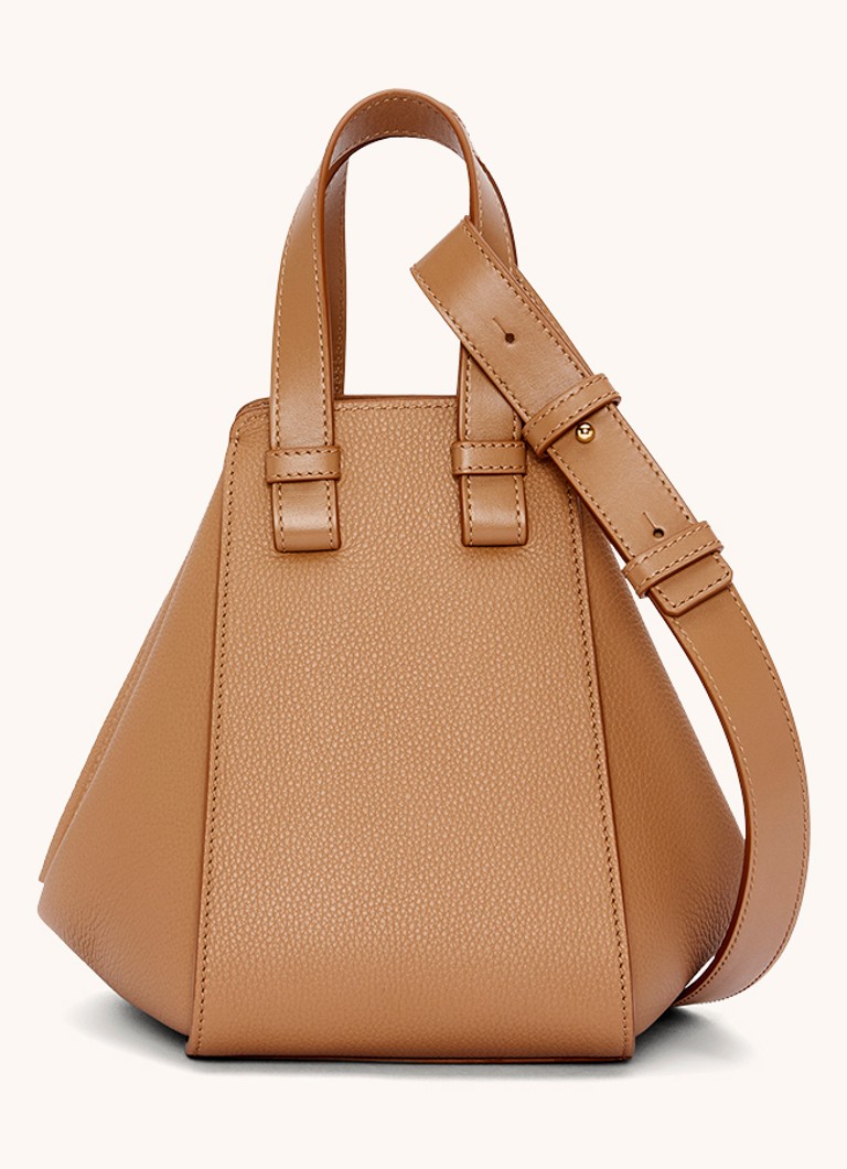 Τσάντα LOEWE compact από δέρμα μοσχαριού