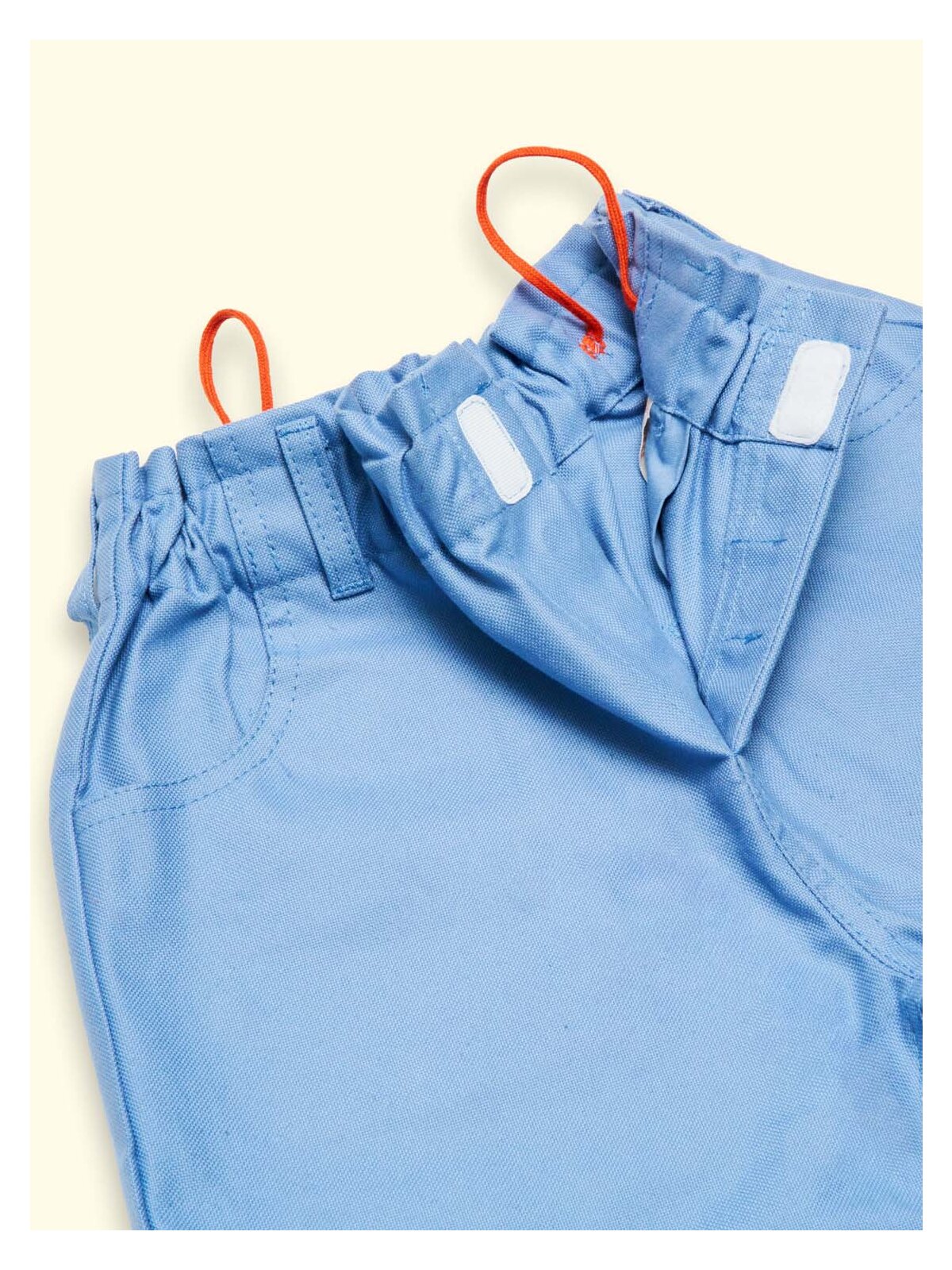 Wombly Pepe Hose hellblau