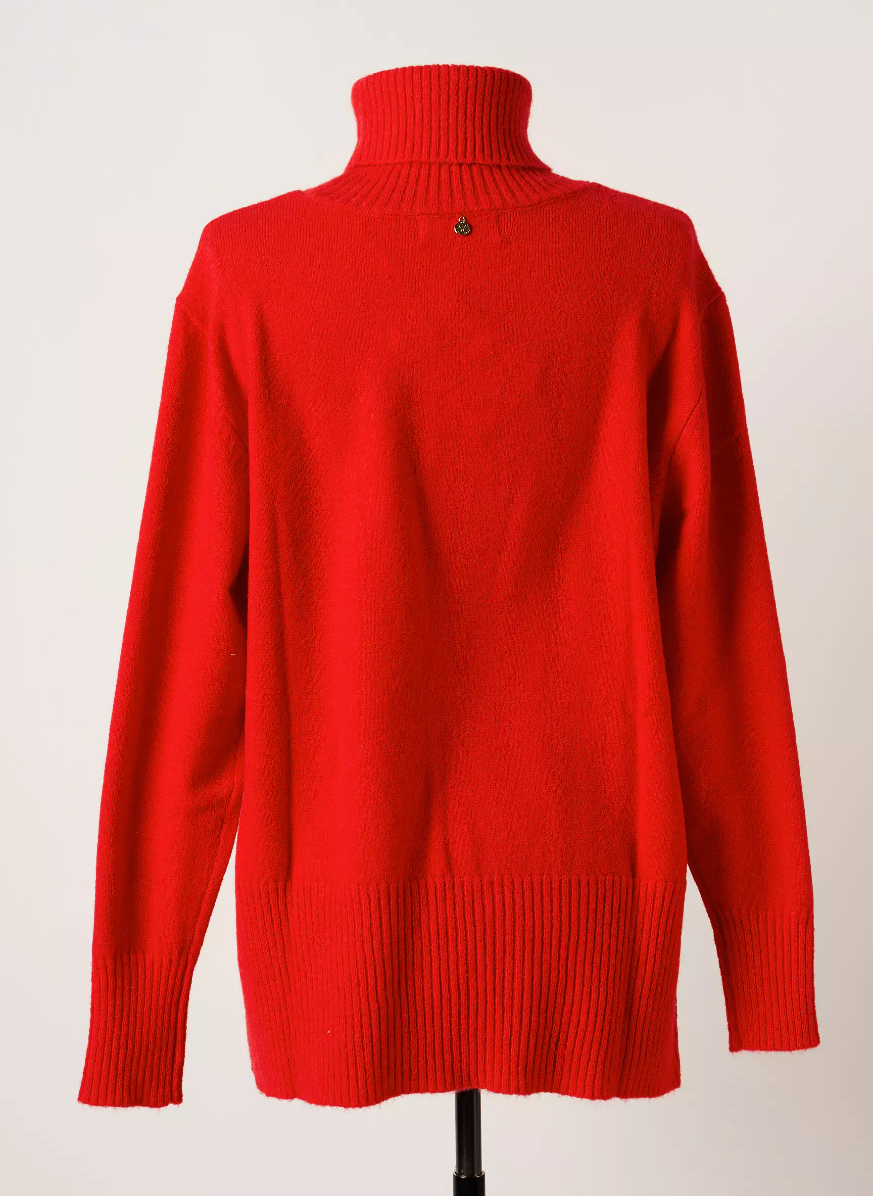 Lola Casademunt Pulls Femme couleur rouge