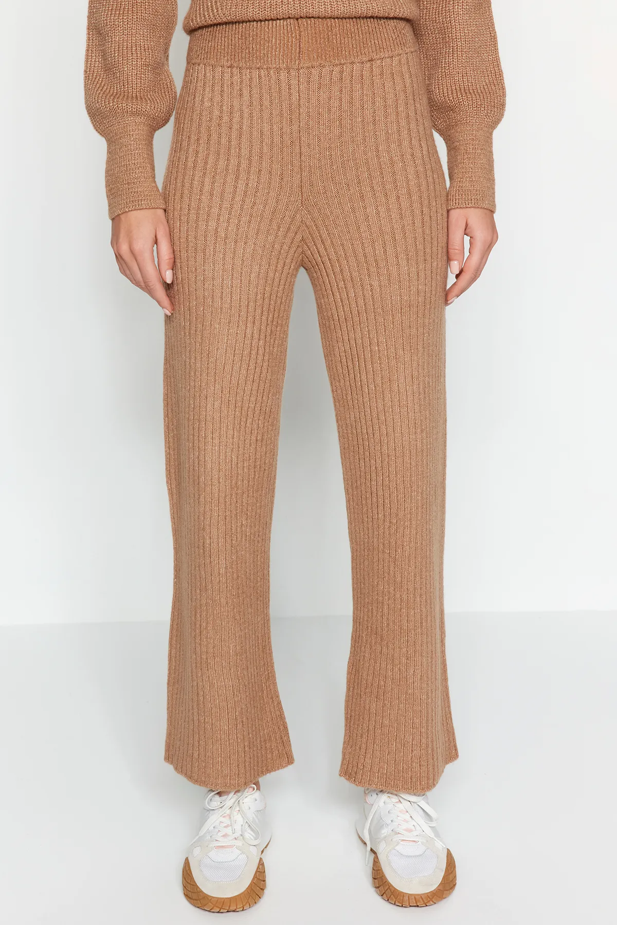 Trendyol Collection  Camel Care Collection Strickoberteil und -unterteil-Set TWOAW24AU00097