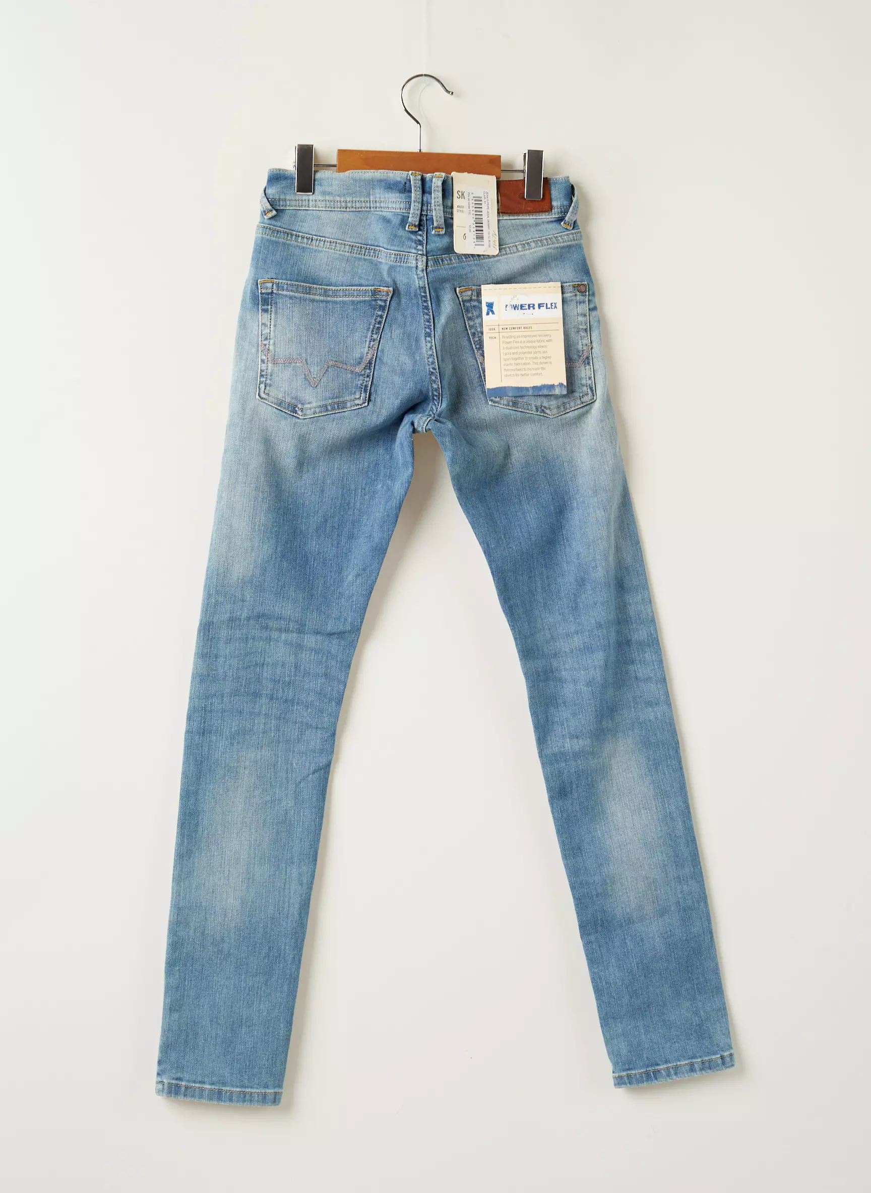Pepe Jeans Jeans Coupe Slim Garcon couleur bleu