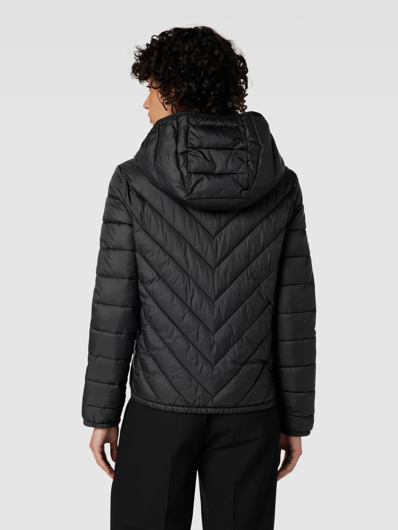 Steppjacke mit Kapuze Modell 'Palatto' in schwarz