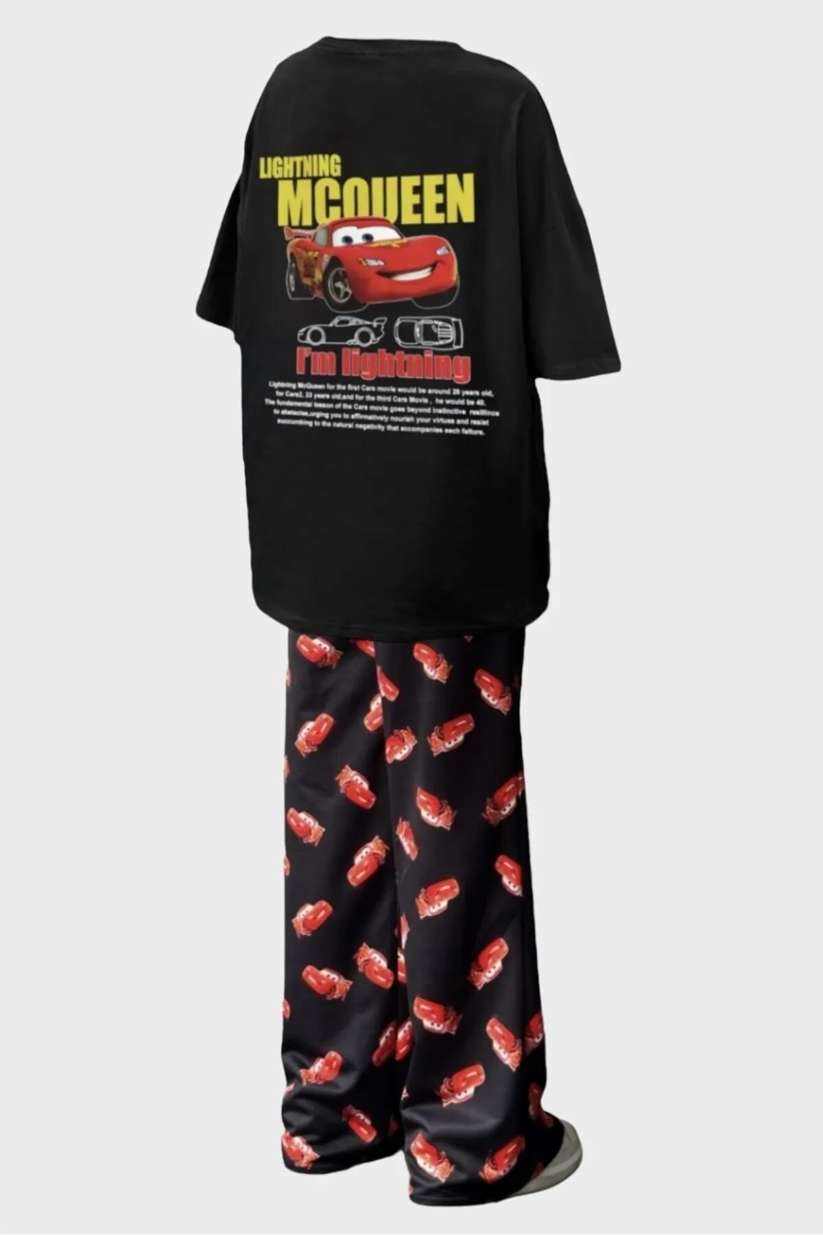 EFBUTİK  T-Shirt und Jogginghose im McQueen-Auto-Design