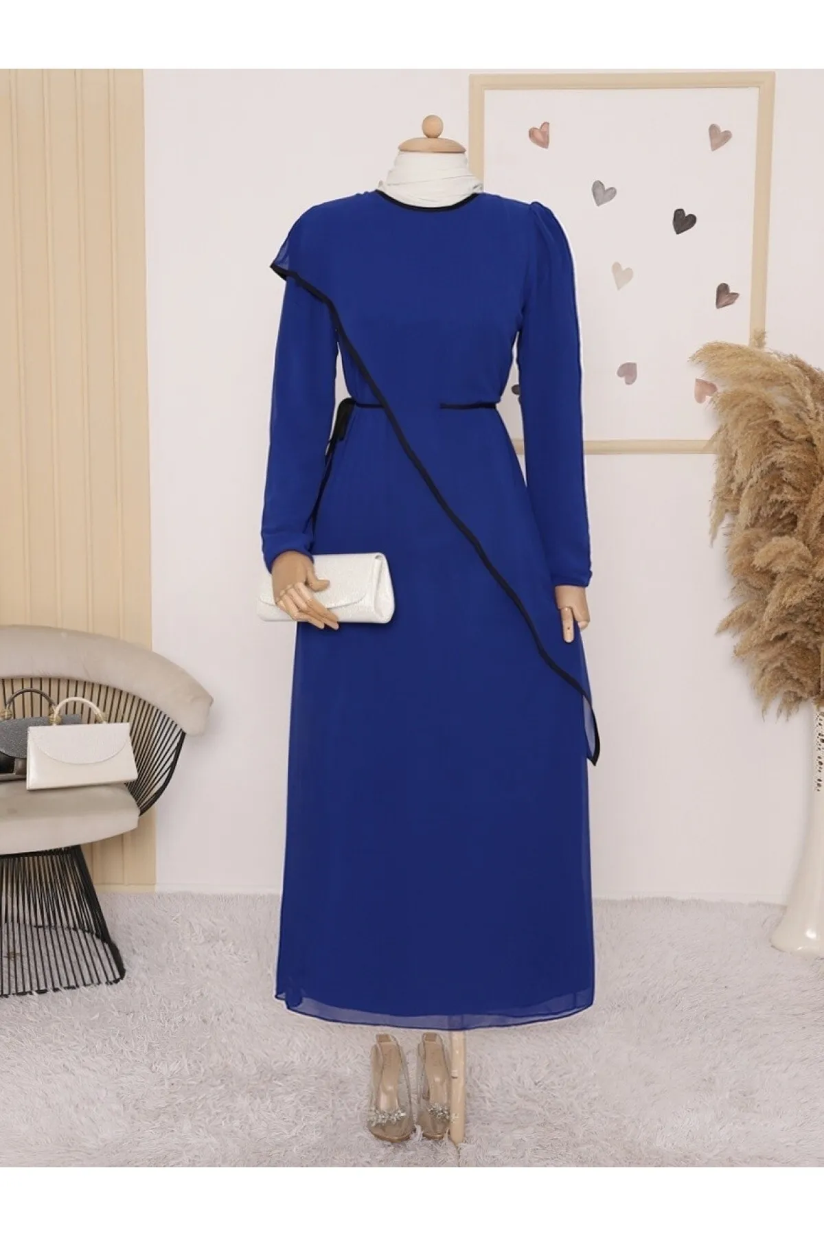Modamorfo  Abendkleid aus Tüll mit geschnürter Taille und Paspelierung