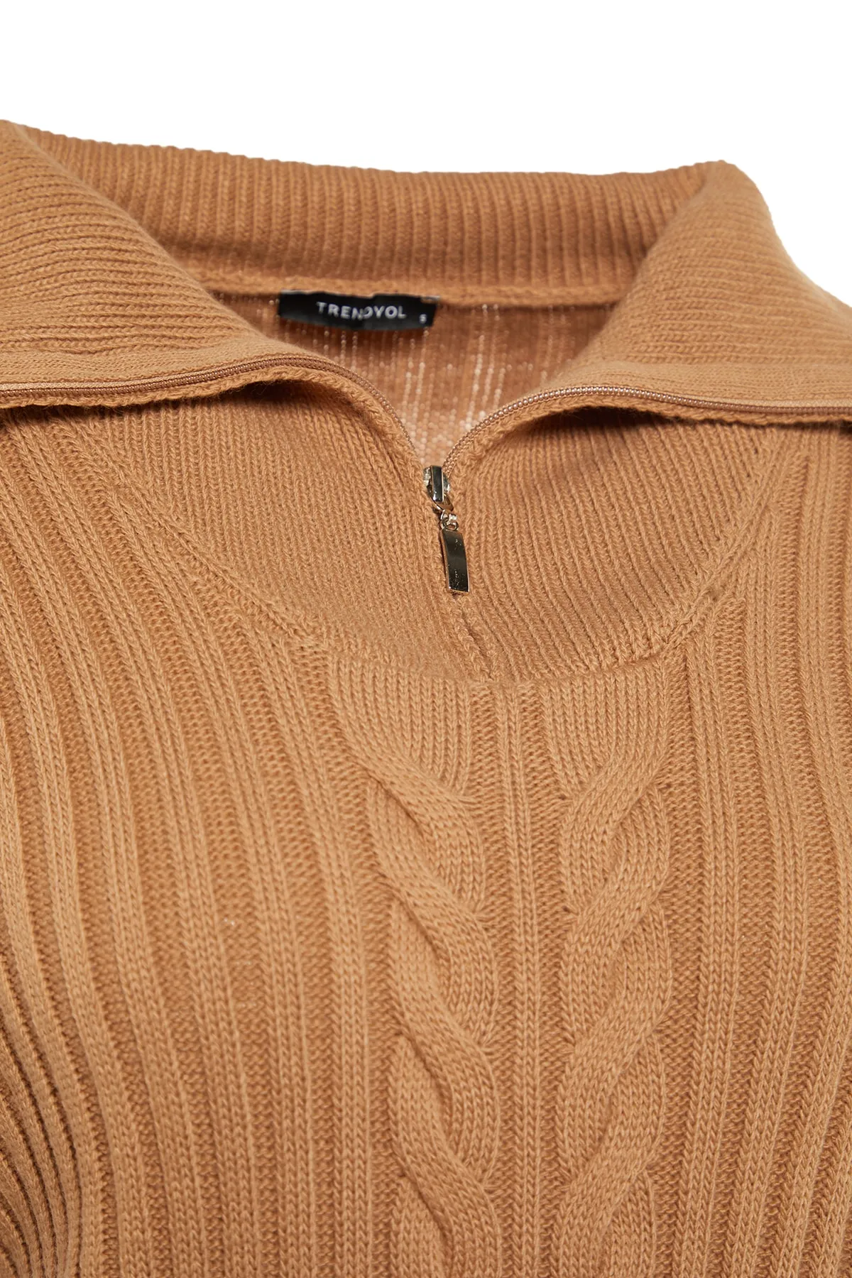 Trendyol Modest  Camel Selanik Strickpullover mit Reißverschluss TCTAW23AK00017