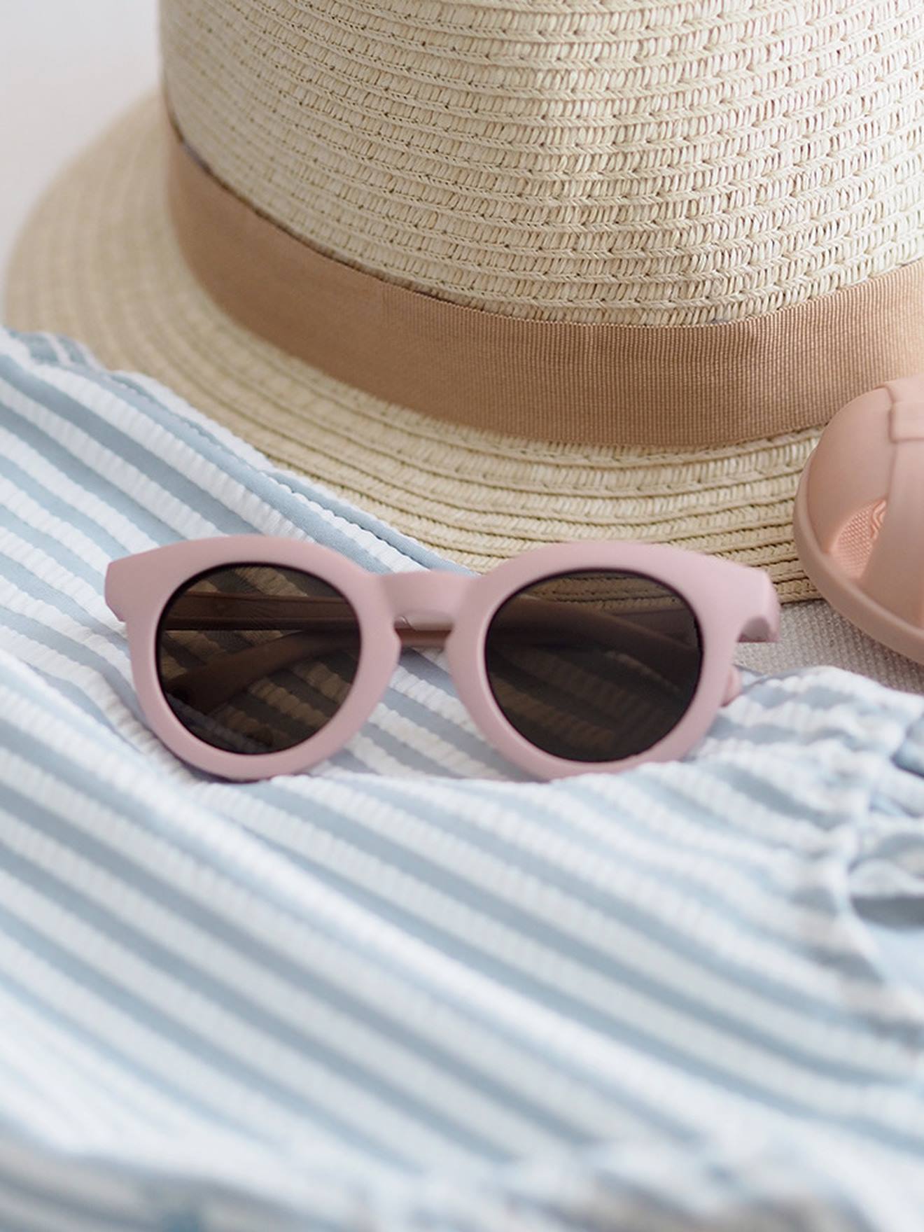 Lunettes de soleil BEABA Happy pour enfant de 2 à 4 ans turquoise
