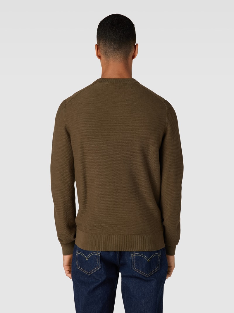 Strickpullover mit Label-Patch Modell 'Katoural' in olivgrün