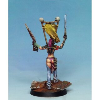 Female Chief (medium blade, rifle and biohazard protection)