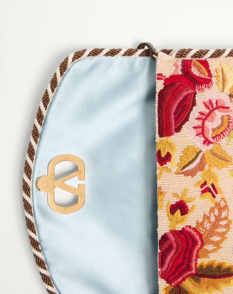 Bolsa de ombro pequena bordada Valentino Garavani Devain
