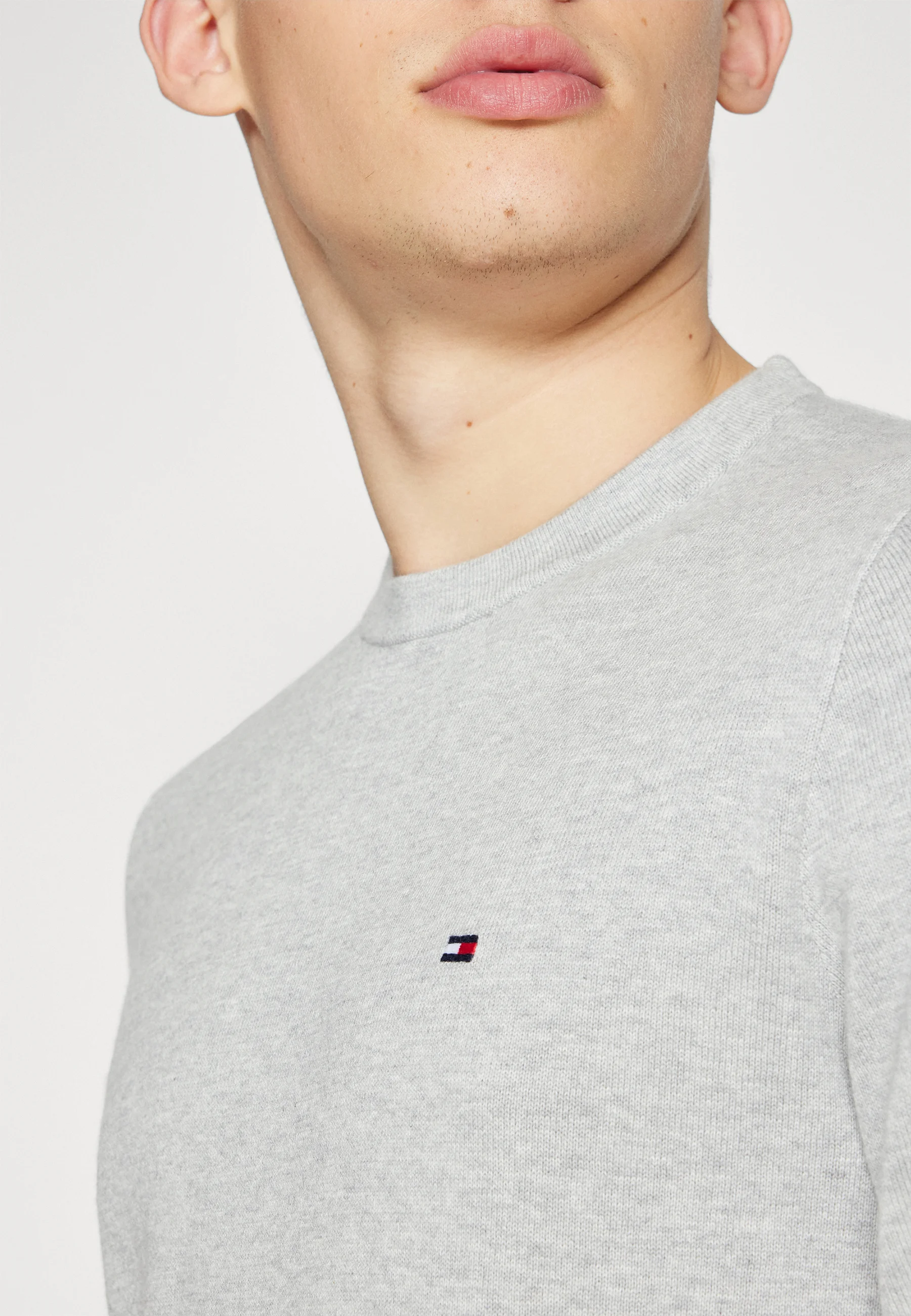 Tommy Hilfiger CLASSIC CREW NECK - Suéter