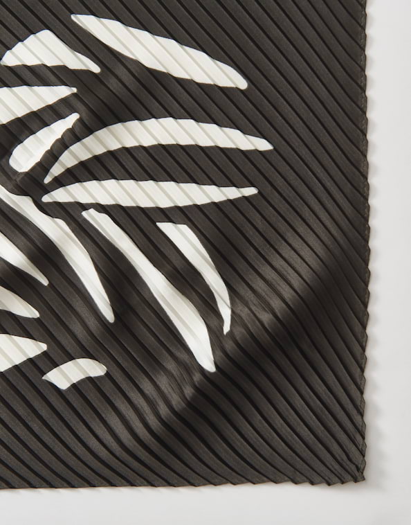 Tuch Bakarie scarf