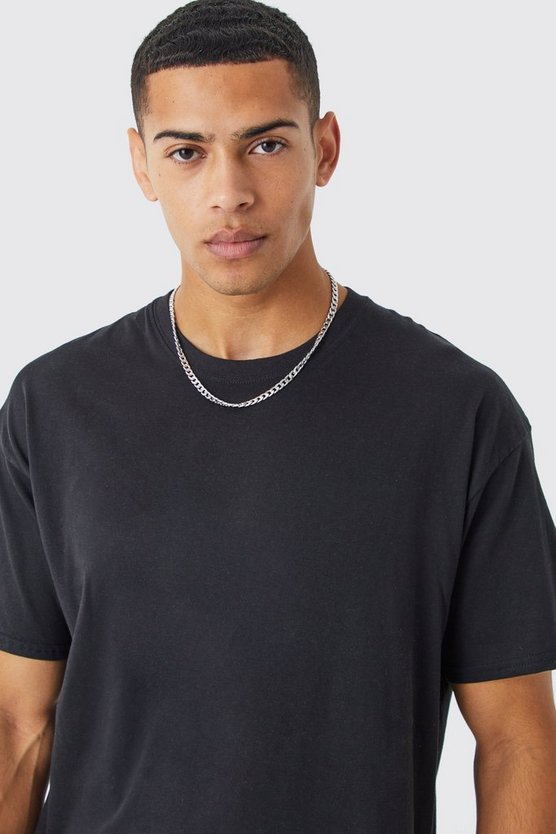Oversize T-Shirt mit Gothic Worldwide Print