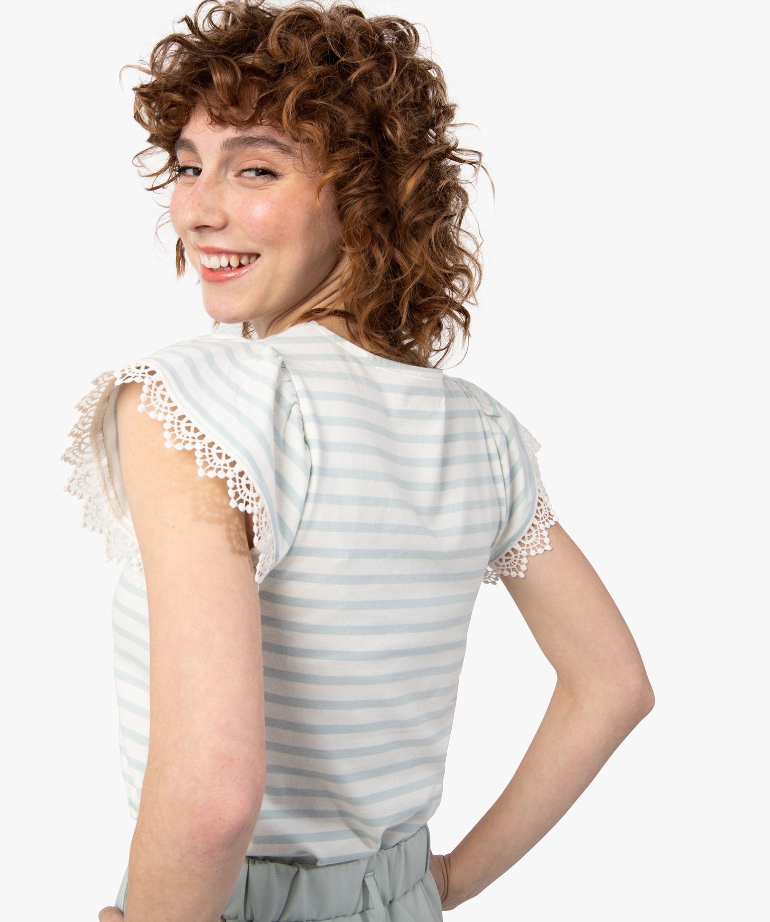 Tee-shirt femme rayé à larges manches finitions brodées raye | GEMO