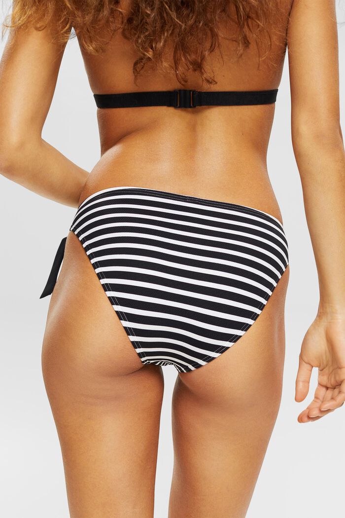 Bikini-Slip mit Streifenmuster