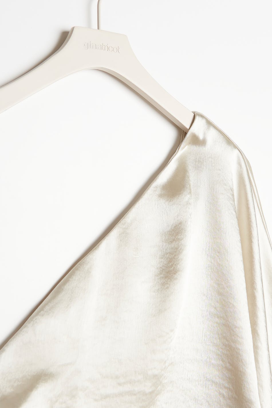 Susan one shoulder top