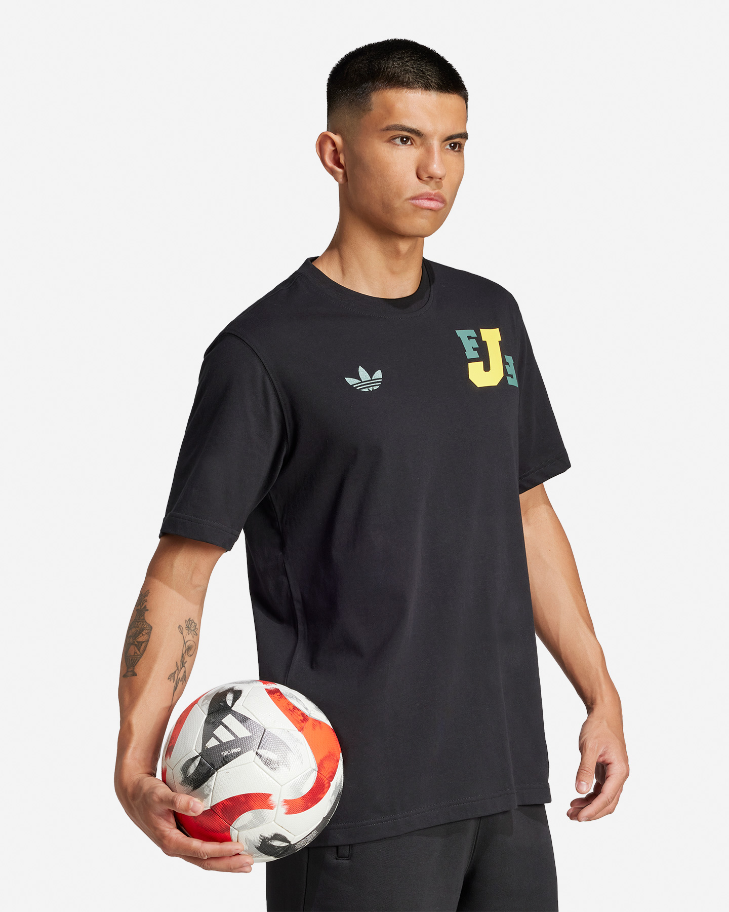 Oficiálne futbalové oblečenie Adidas Jamaica Vrct Og M JE5331