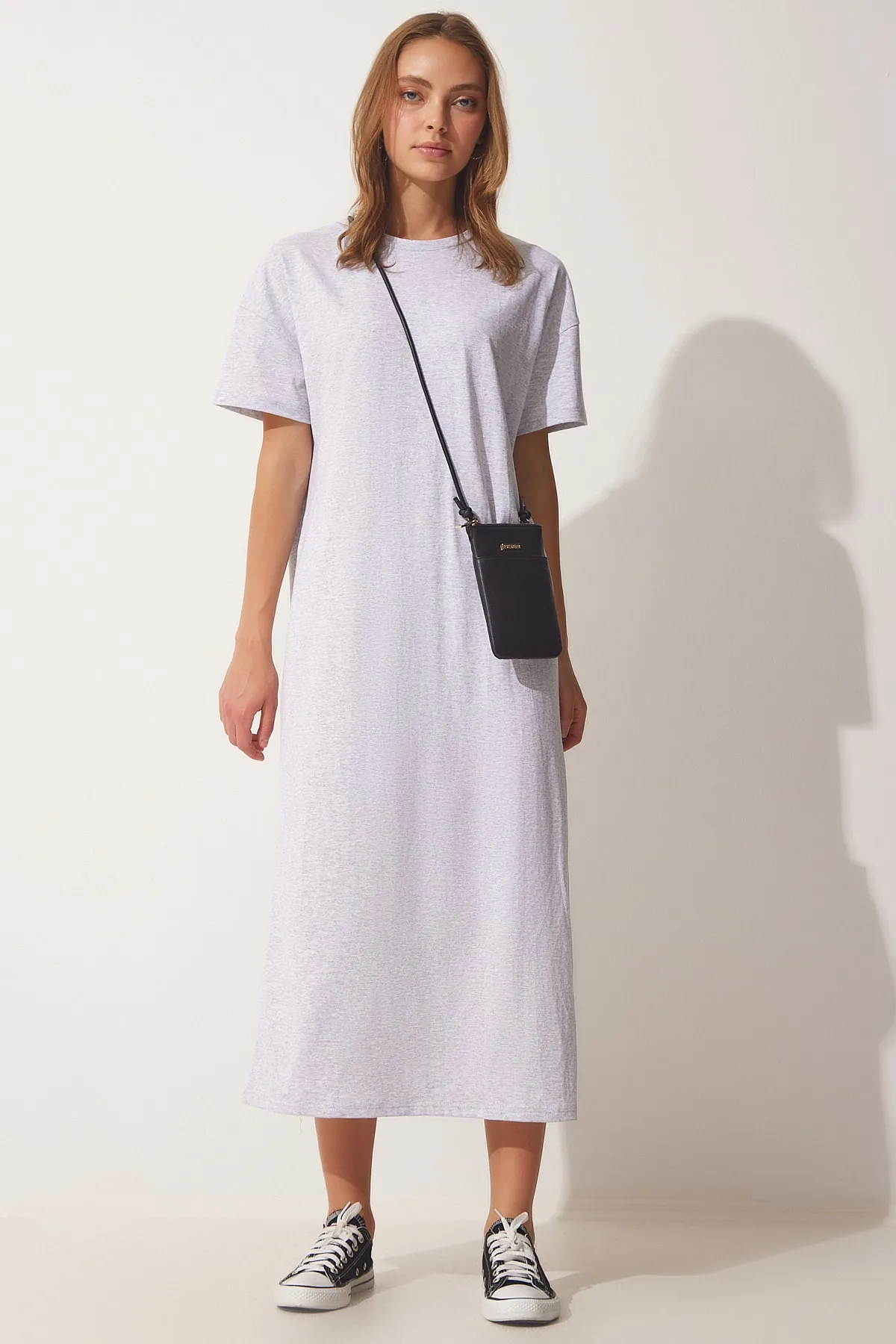 Happiness İstanbul  Damen-Sommerkleid aus gekämmter Baumwolle aus grauer Baumwolle UB00080