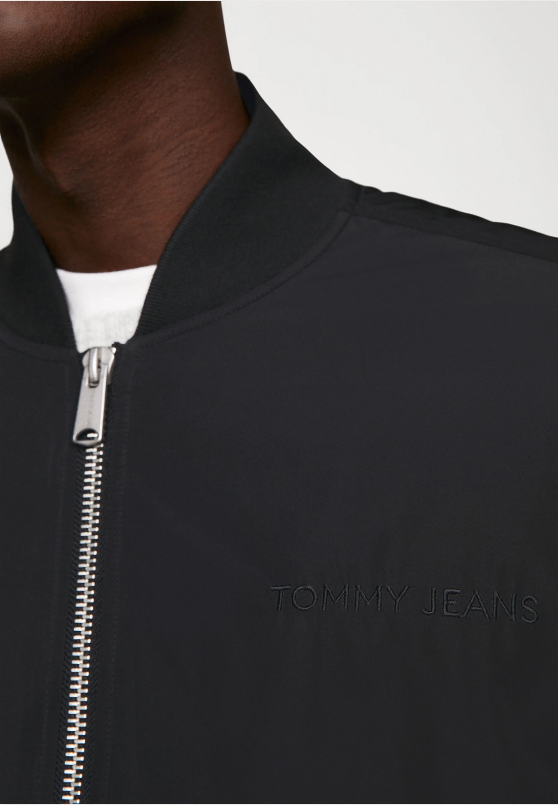 Chaqueta bomber Tommy Jeans
