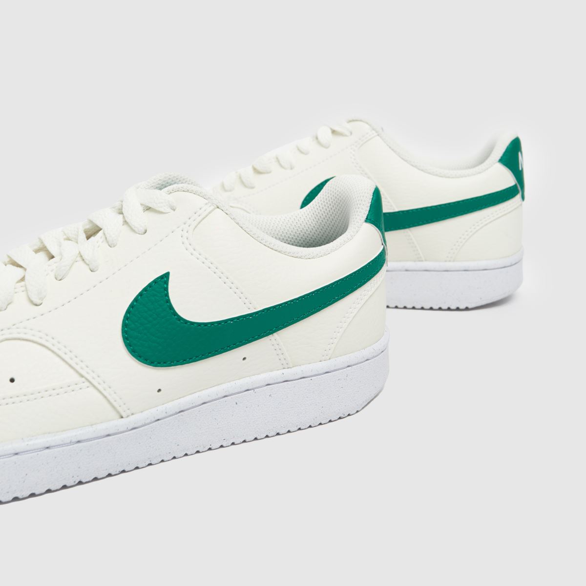 Nike Court Vision Next Nature – Gröna, flerfärgade träningsskor