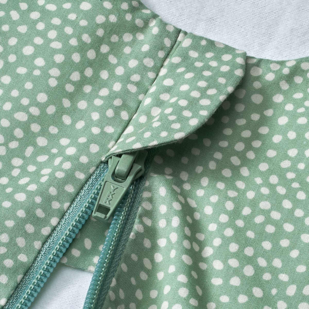 Schlafsack 1 TOG mit Punkte-Muster, grün, 80 cm, 1 St