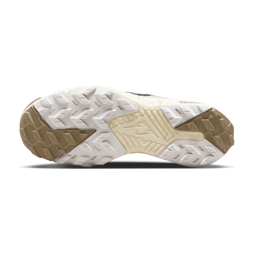 Nike React Kiger 9 Terra DR2693-100 / weiss