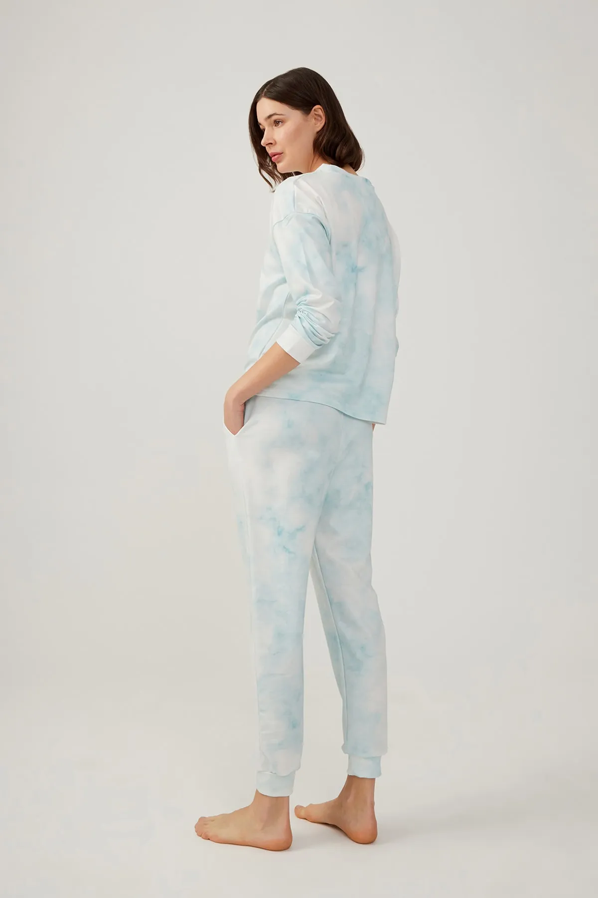 LOS OJOS  Grünes Batik-Pyjama-Set für Damen mit Batikmuster