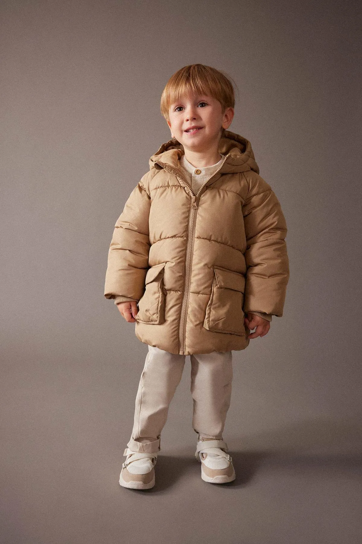 DeFacto  Pufferjacke mit Kapuze und Fleecefutter für Baby Jungen A2212a523wn