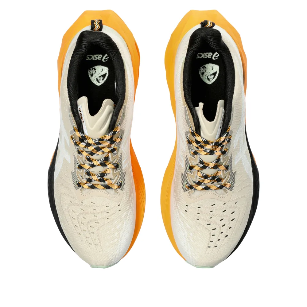 Asics Novablast 4 TR 1011B850-250 / braun