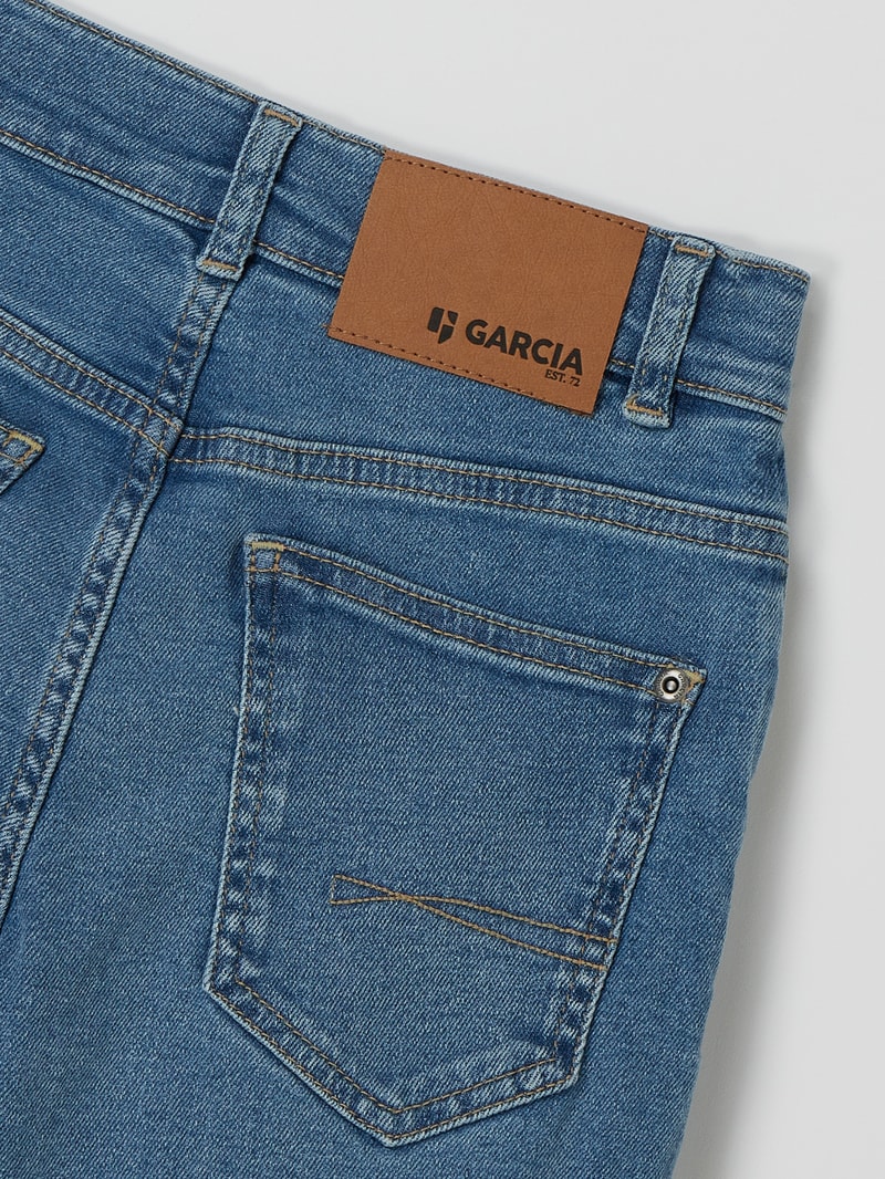 Dad Fit Jeans mit Stretch-Anteil Modell 'Dalino' in blau
