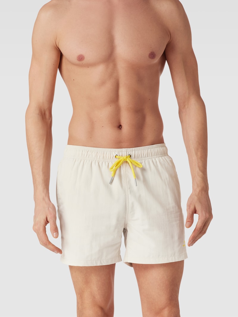 Badehose mit Label-Stitching in beige