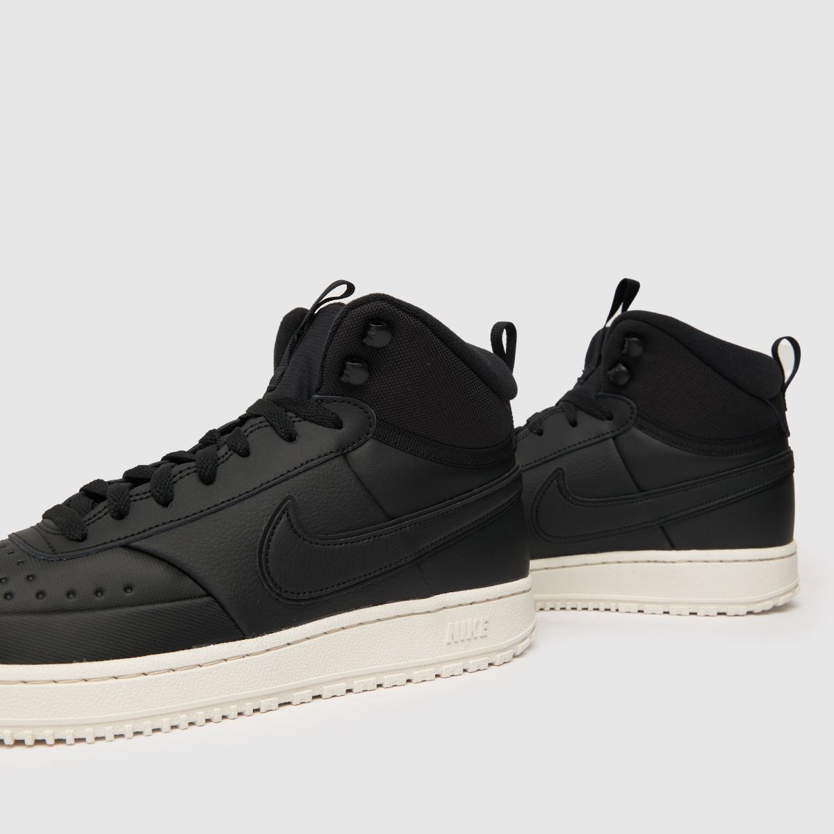 Nike Court Vision – Svarta och vita vinterskor