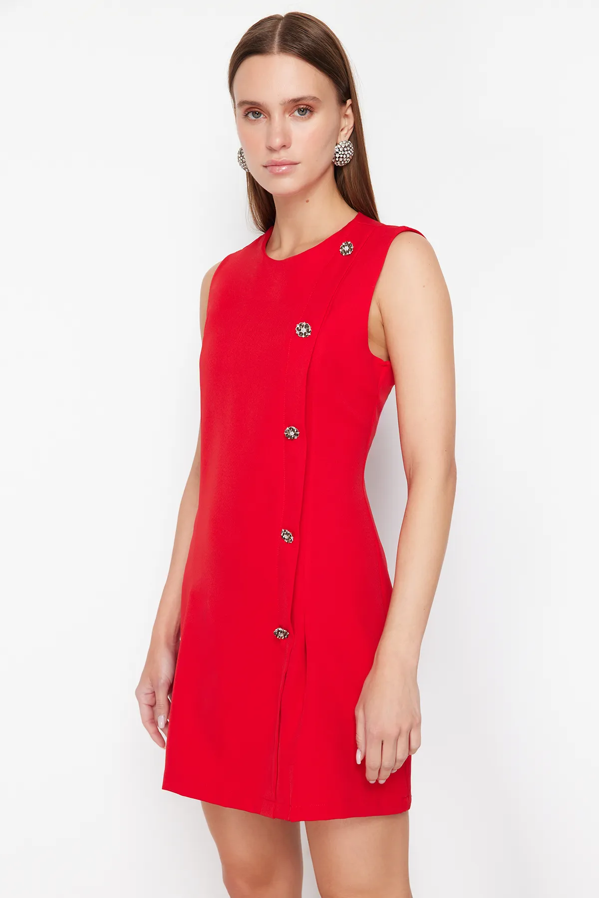 Trendyol Collection  Rotes gerade geschnittenes Mini-Gewebekleid mit Knopfdetail TWOSS24EL00704