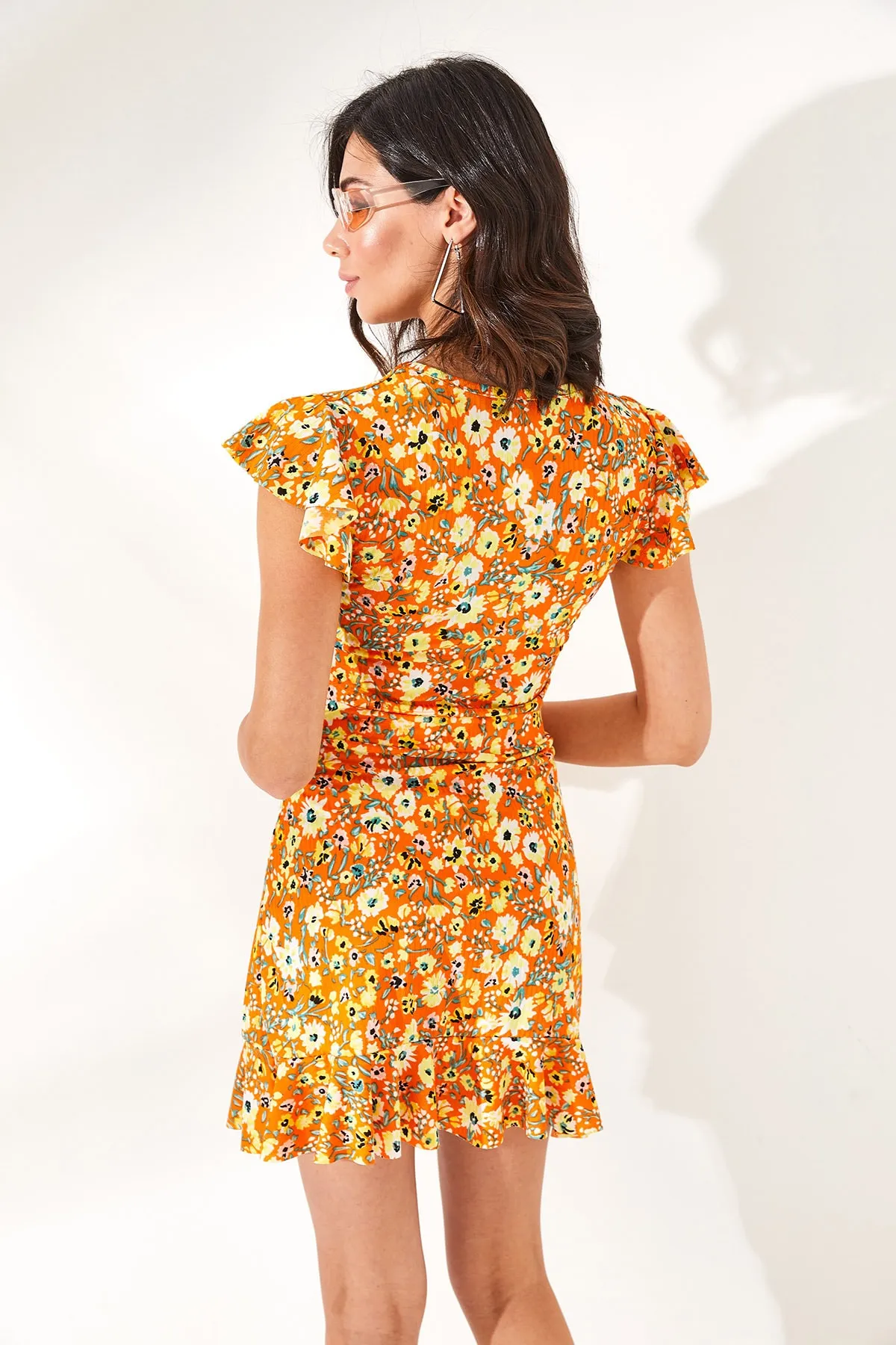 Olalook  Damen Set mit Wickelrock, Unterteil und Oberteil in Orange mit großem Blumenmuster TKM-19000140
