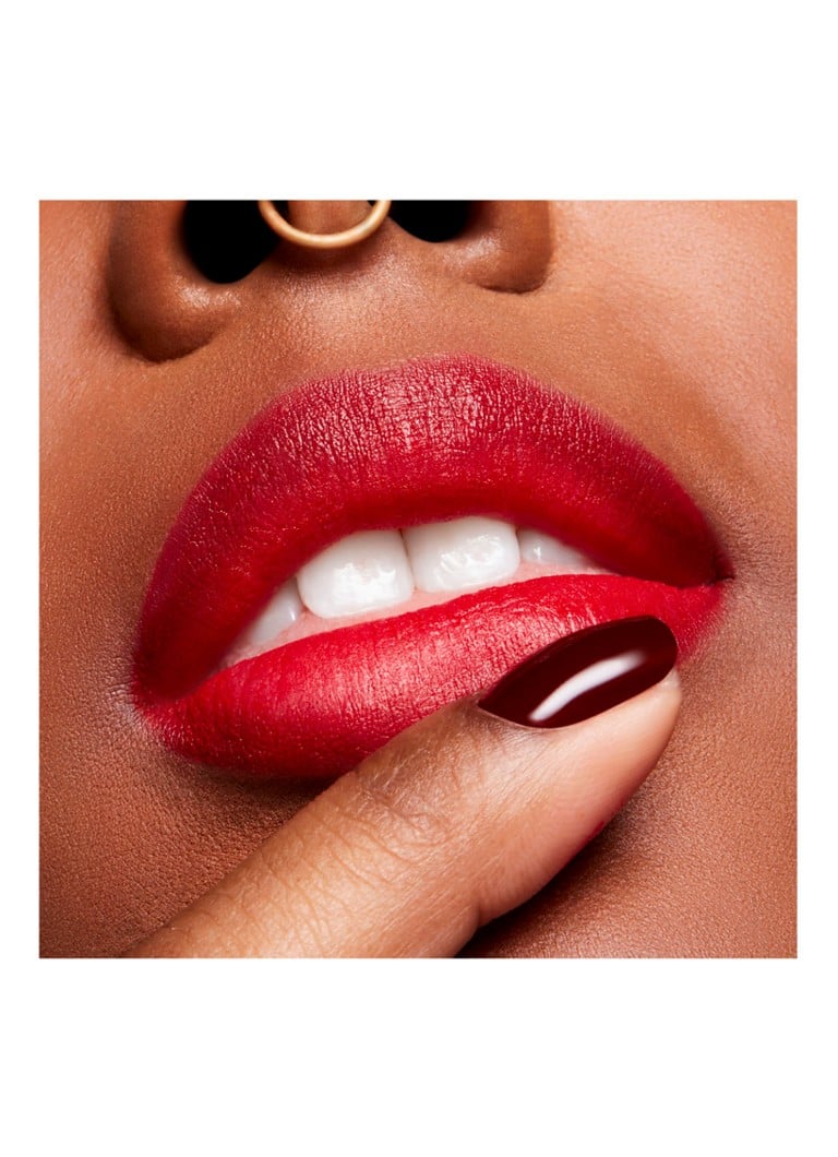 M·A·C Powder Kiss Velvet Blur Slim Stick - huulipuna
