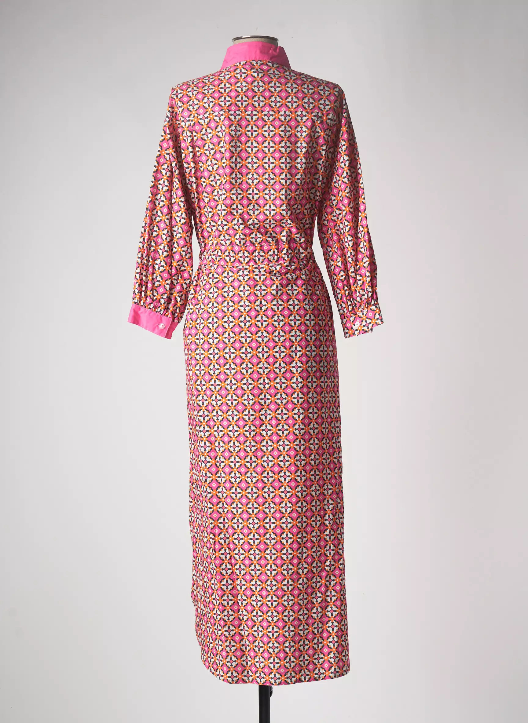 Pame Carrioni Robes Longues Femme couleur rose