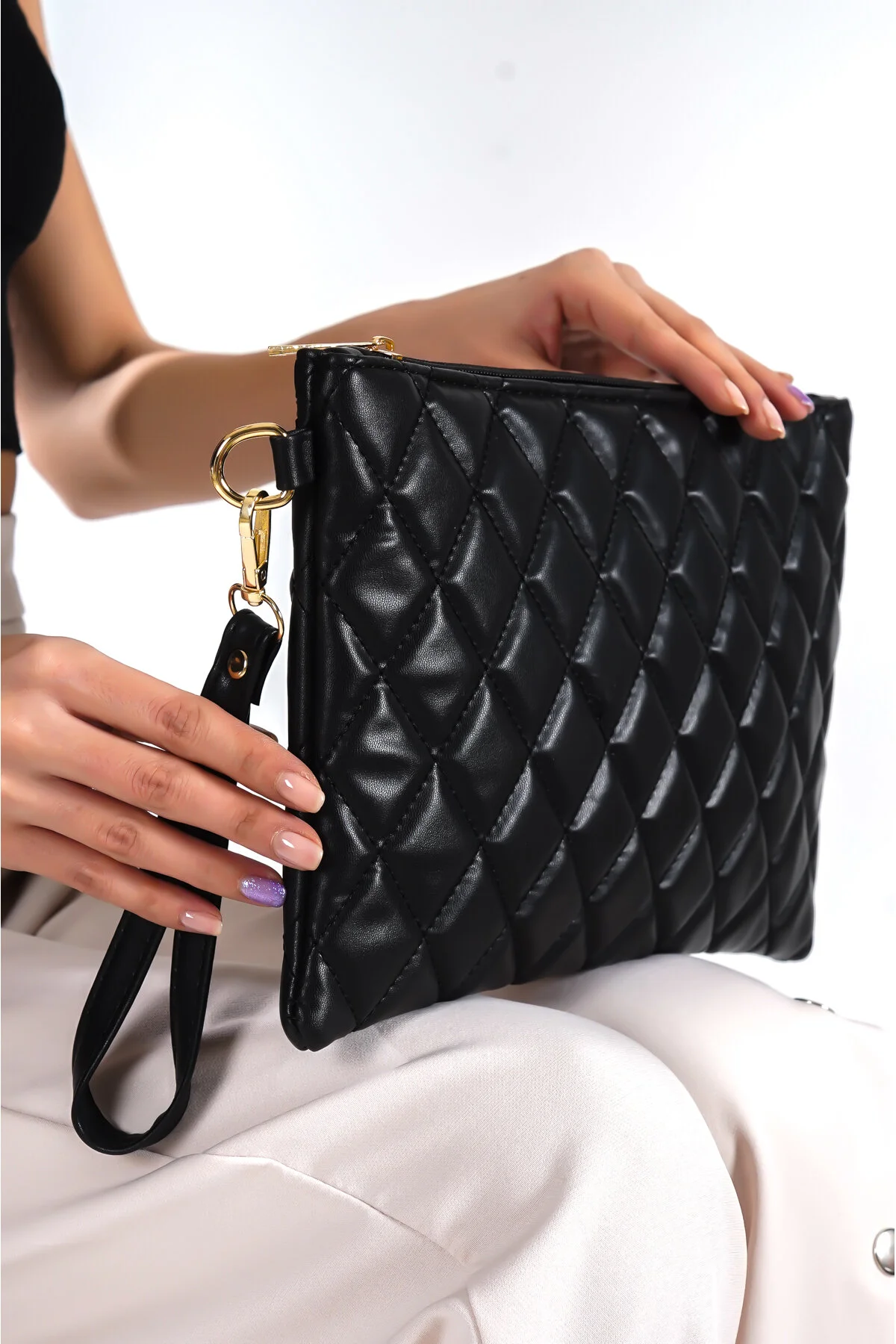 Capone Outfitters  Gesteppte Tasche für Damen „Paris“