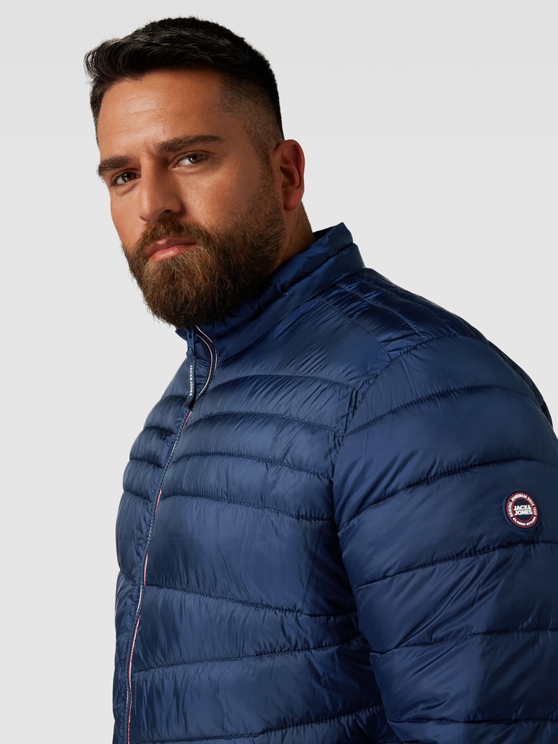 PLUS SIZE Steppjacke mit Eingrifftaschen Modell 'HERO' in dunkelblau