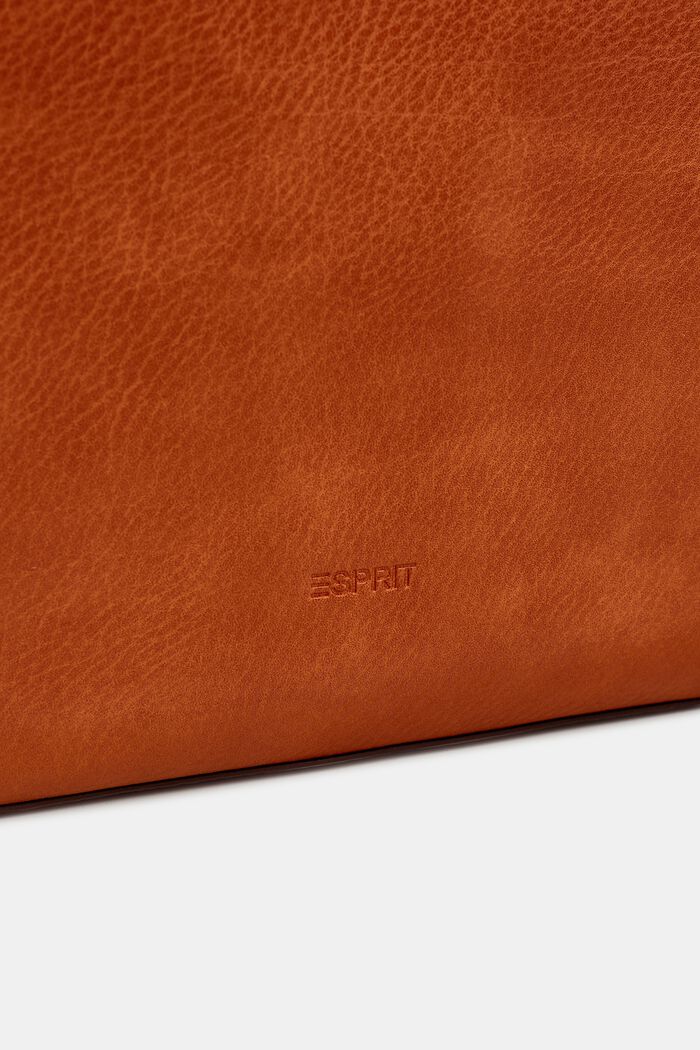 Flap Over-Bag in Lederoptik