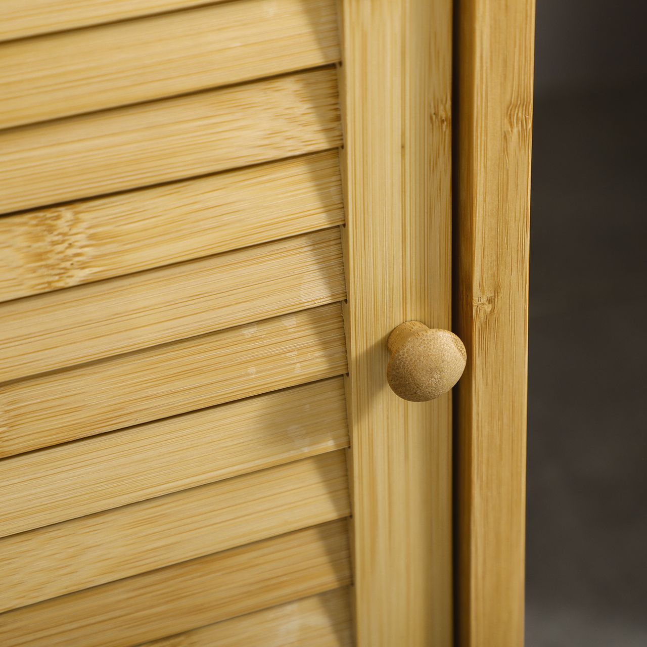 kleankin Badezimmerschrank Badschrank mit offenem Fach, Kippschutz, Bambus