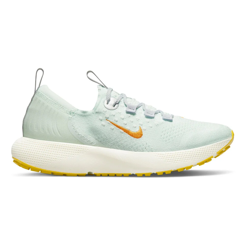 Nike Escape Run Flyknit DC4269-300 / grün