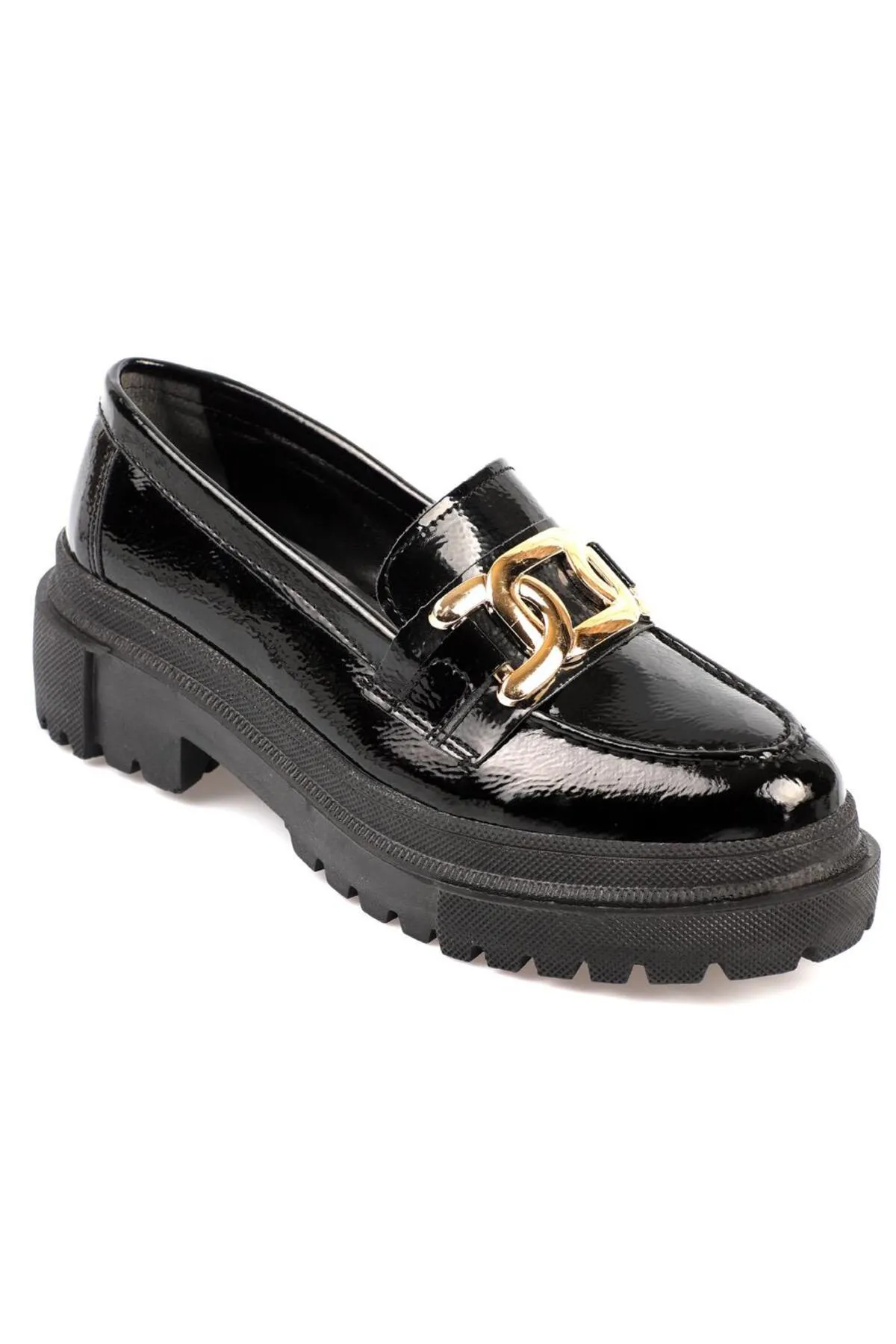 Capone Outfitters  Capone Damen-Loafer mit ovaler Zehenpartie, Metallzubehör, Trak-Sohle, faltiges Lackleder, Schwarz
