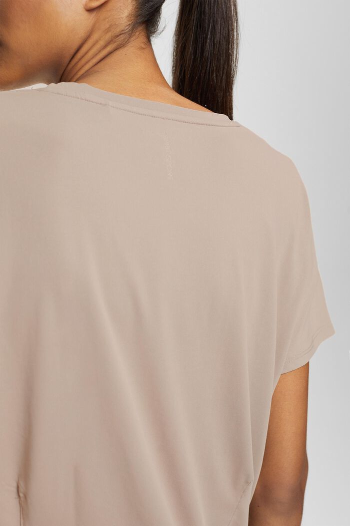 Active-T-Shirt mit V-Ausschnitt und E-DRY
