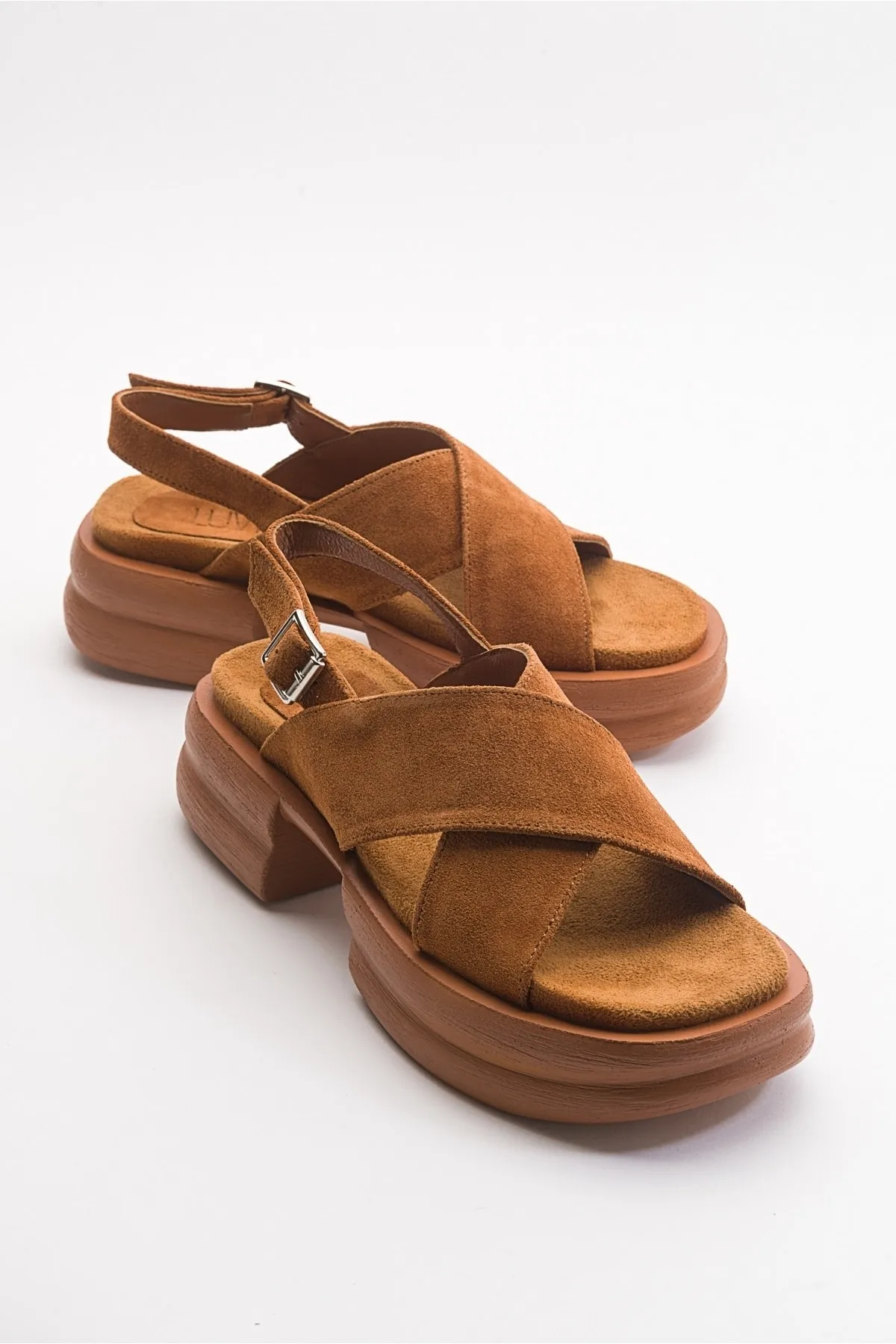 LuviShoes  Die meisten Damensandalen aus braunem Wildleder und echtem Leder